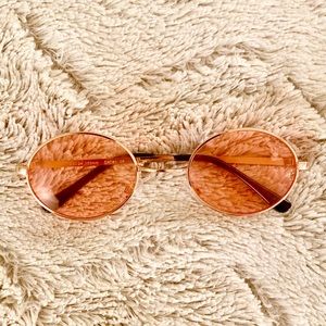Pink oval sunglasses